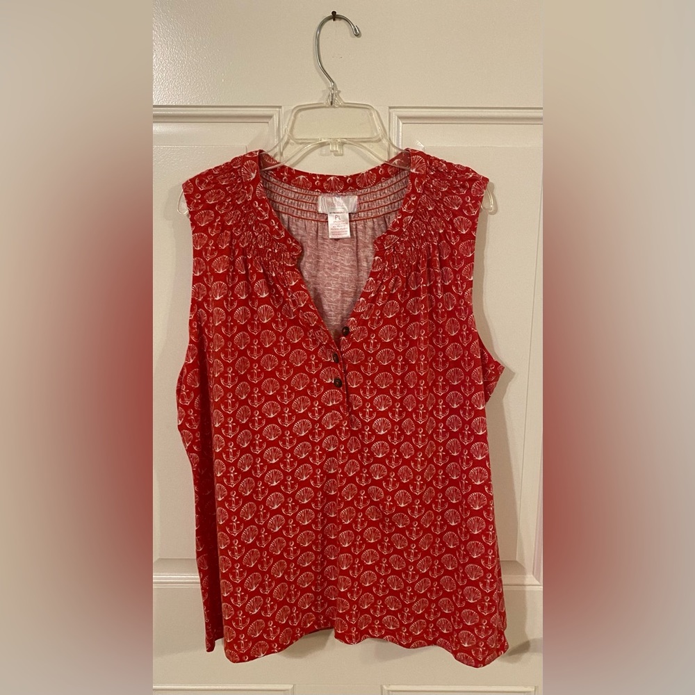 Cute red and white tank top.